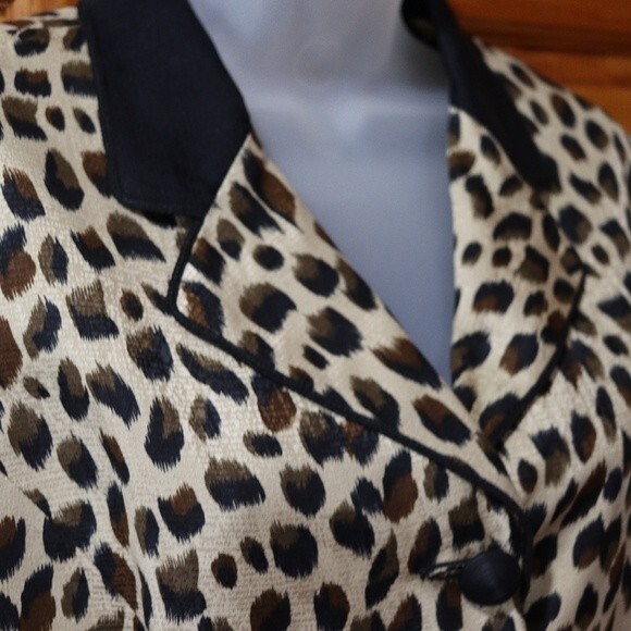 Adrianna Papell Safe Silk Leopard Print Vintage 3 Button Animal Print Blazer 10 - Picture 3 of 10